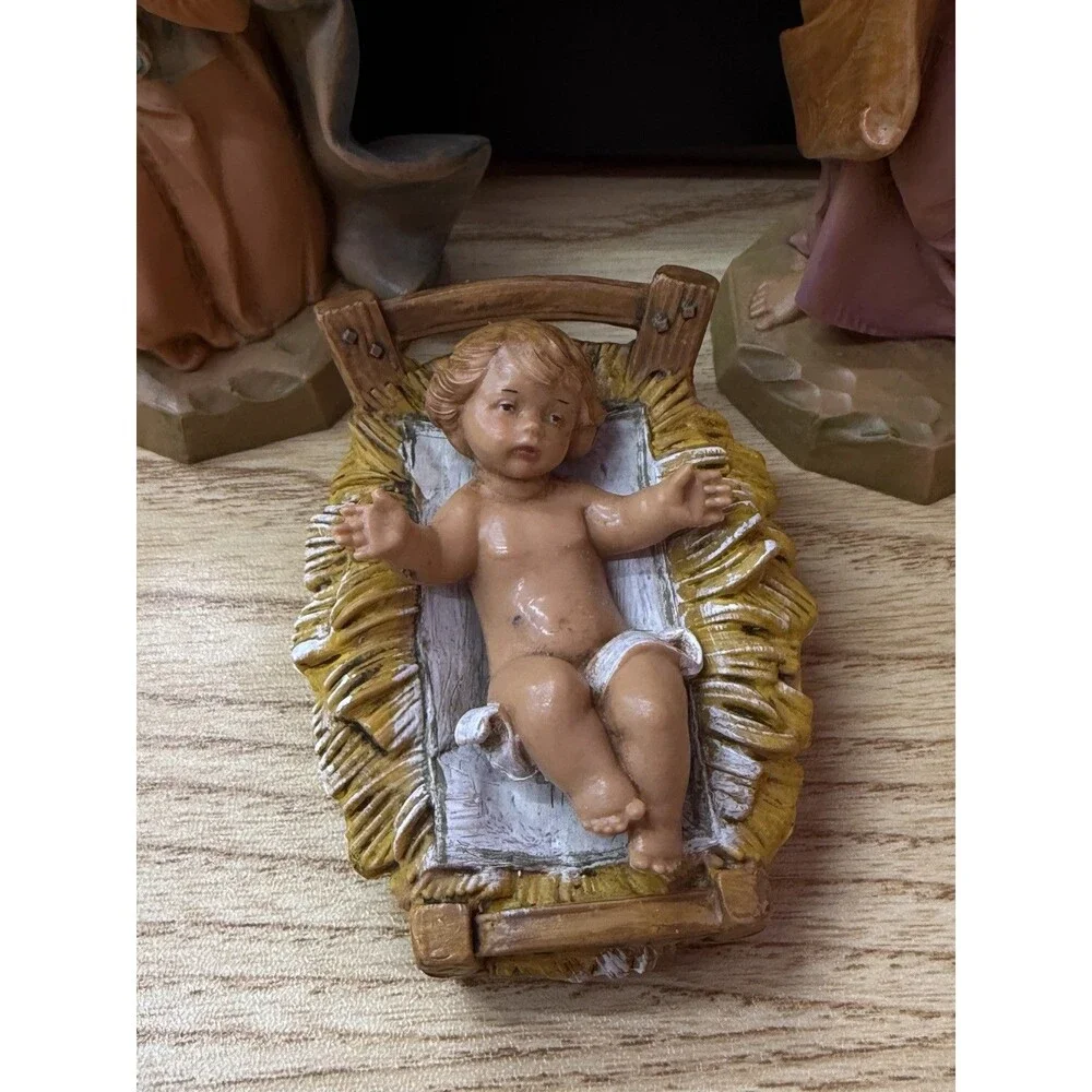 Vintage Fontanini Nativity Set Holy Family Mary Joseph Baby Jesus Manger